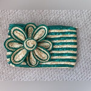 Mud Pie Straw Flower Clutch with Green Stripes NEW women’s